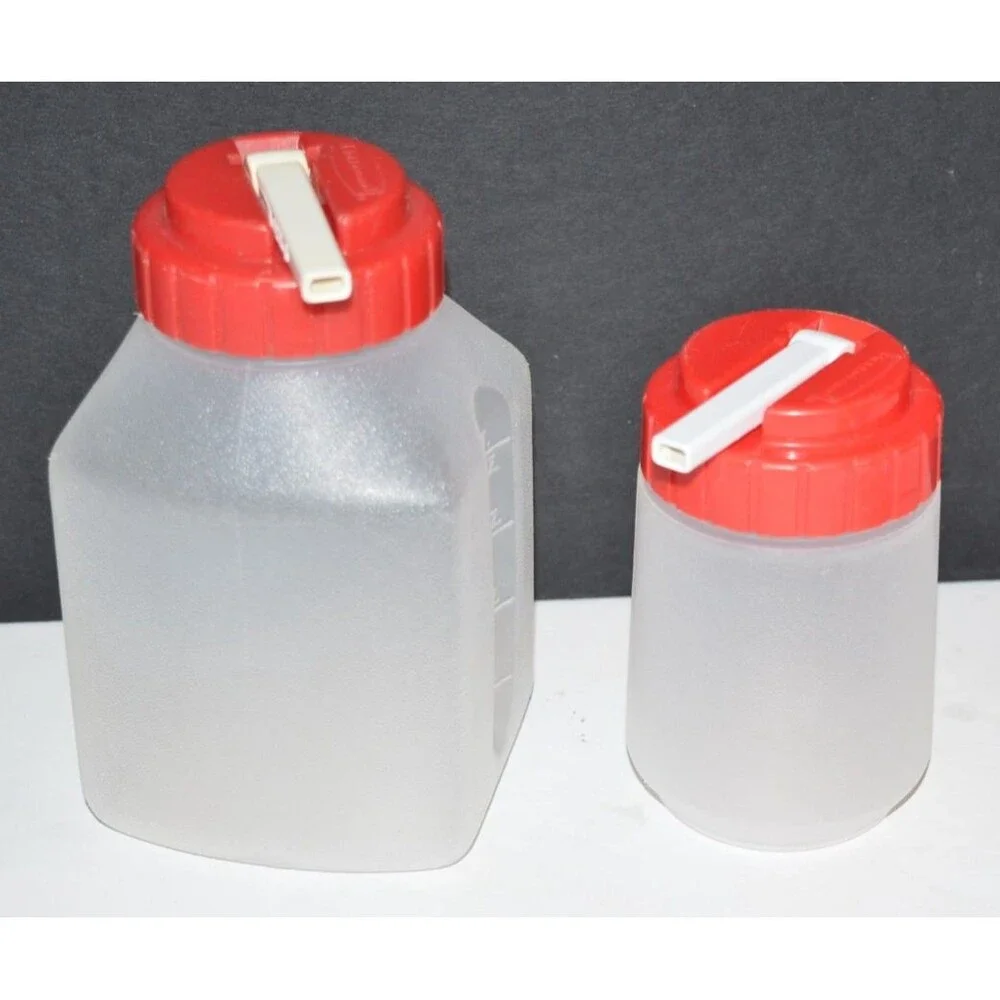 Vtg Rubbermaid Servin Saver Juice Box 16 oz Drink Bottle Red lid 0229 One pint +